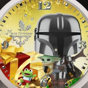 Bay yoda invites baby kermit for christmas dinner